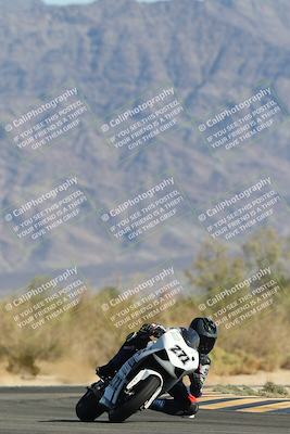 media/Oct-30-2025-Racers Edge (Thu) [[dabbdaf680]]/2-A Group/Session 5 (Turn 7)/